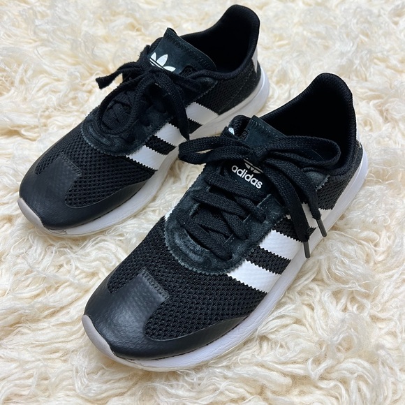 Adidas Flashback Black Shoes Size 8.5 - Picture 3 of 8